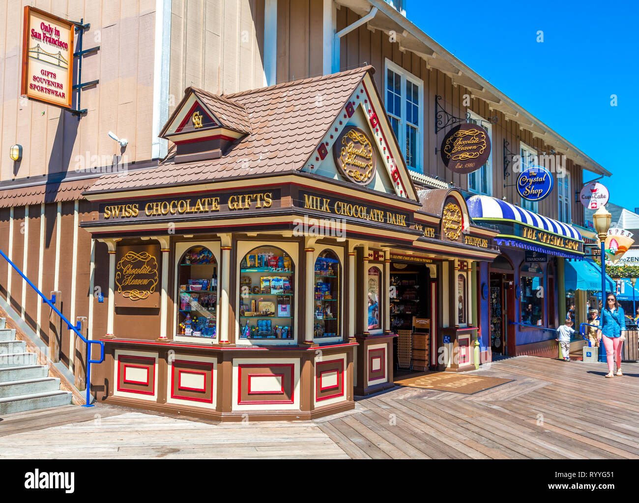 Lefty's the left hand store, Pier 39, San Francisco, California, USA Stock  Photo - Alamy