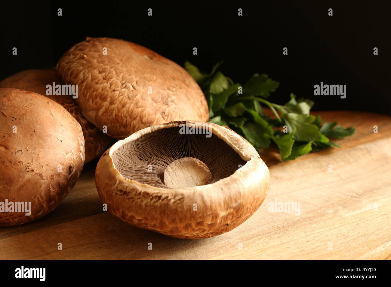 fresh-raw-portobello-mushrooms-stock-photo-alamy