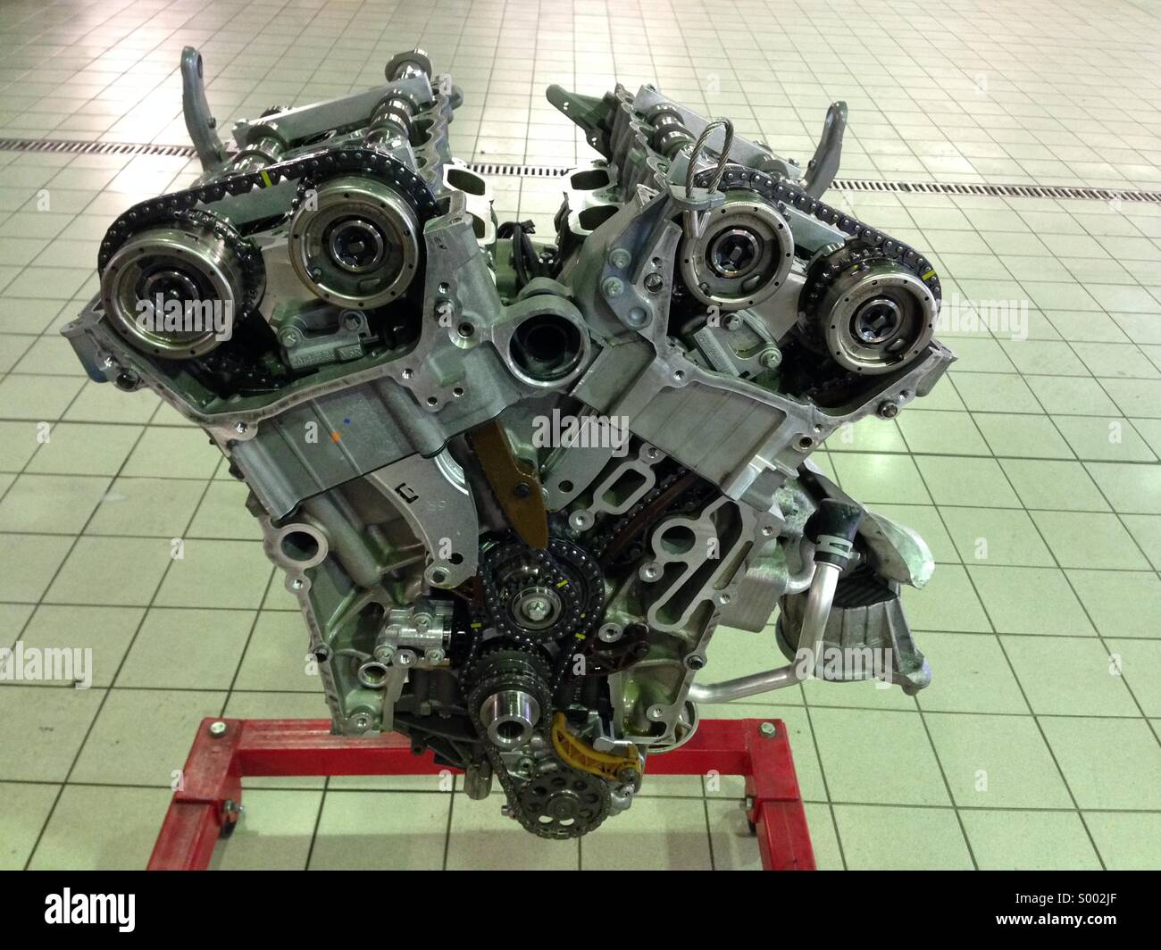 Engine timing hires stock photography and images Alamy