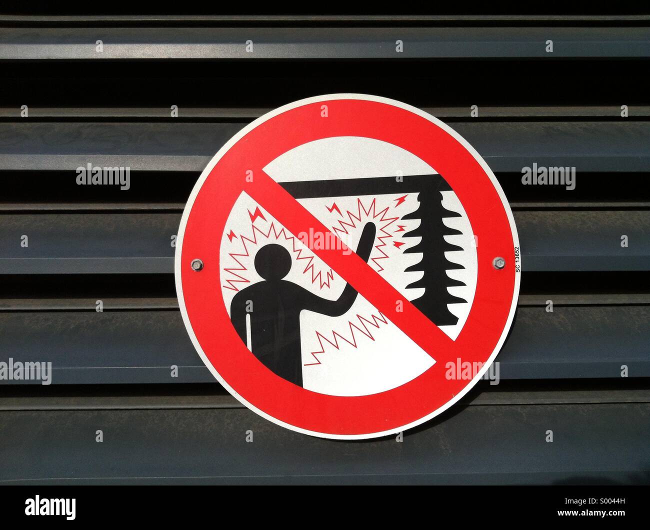Electrocute warning sign Stock Photo
