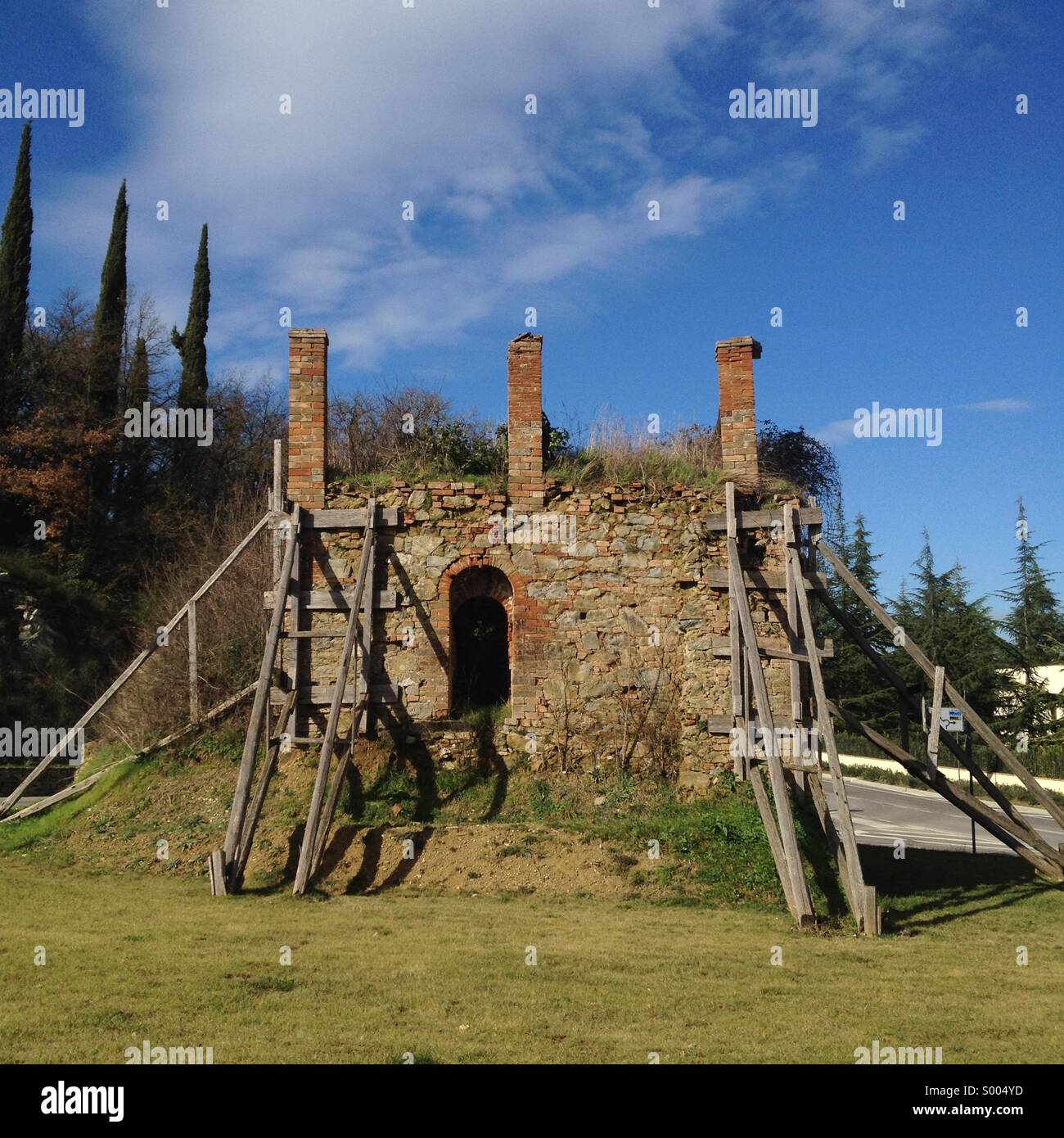 Old ruin of a brick kiln in Umbria, Italy Stock Photo
