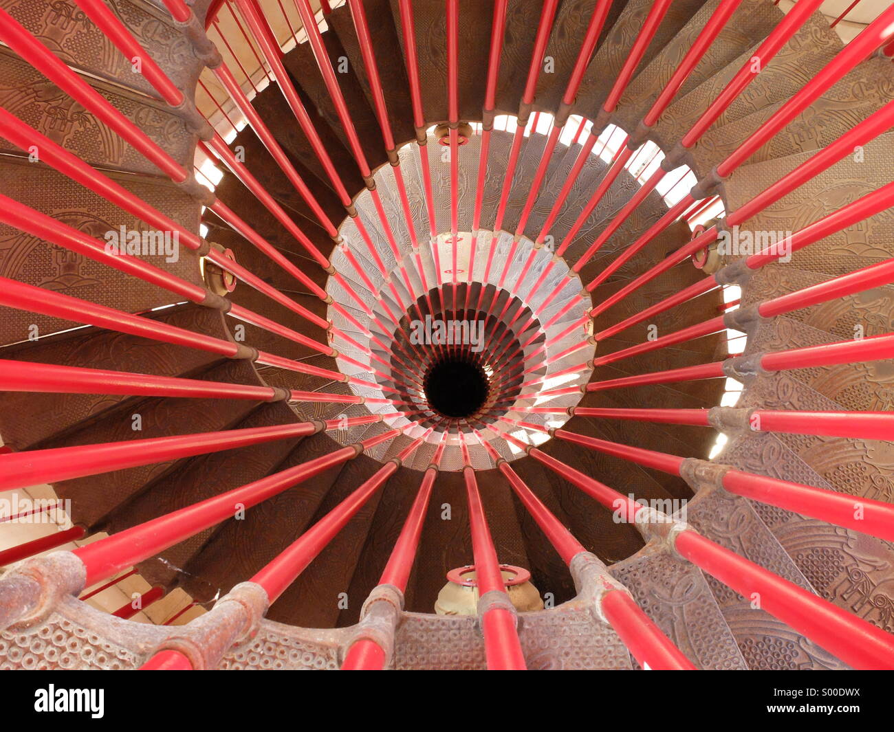 Cast iron spiral stairs hi-res stock photography and images - Alamy
