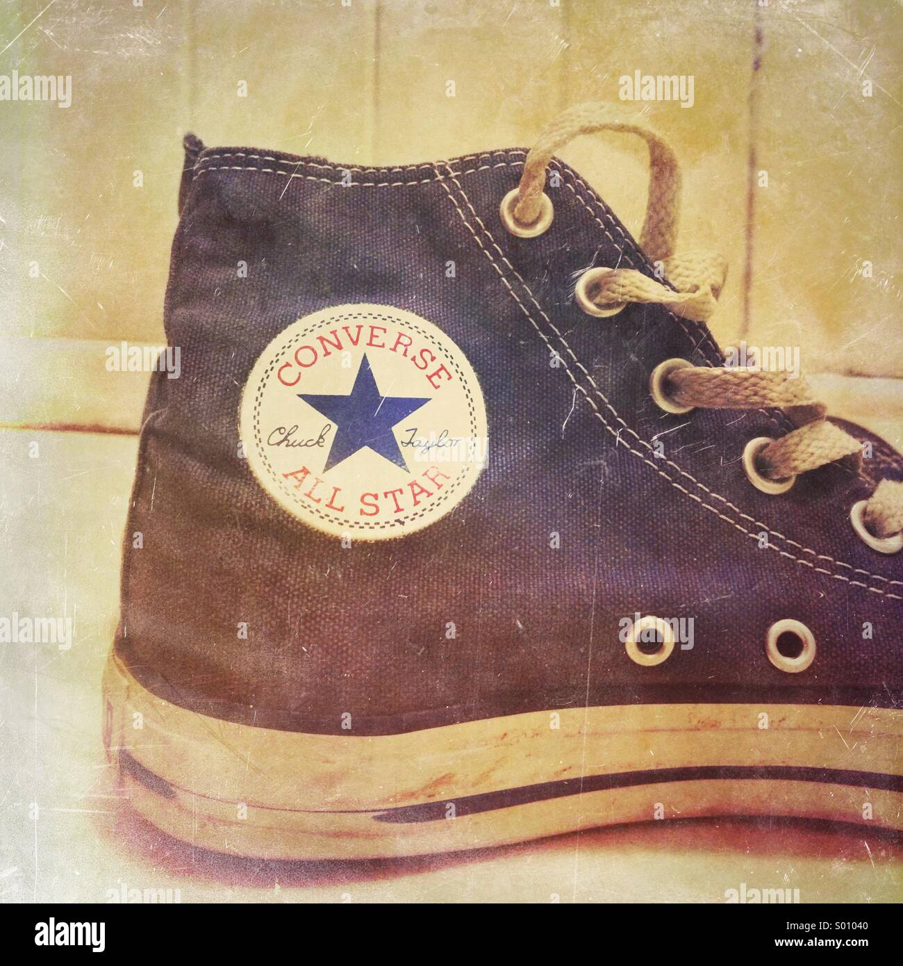 Blue converse hi-res stock photography and images - Alamy