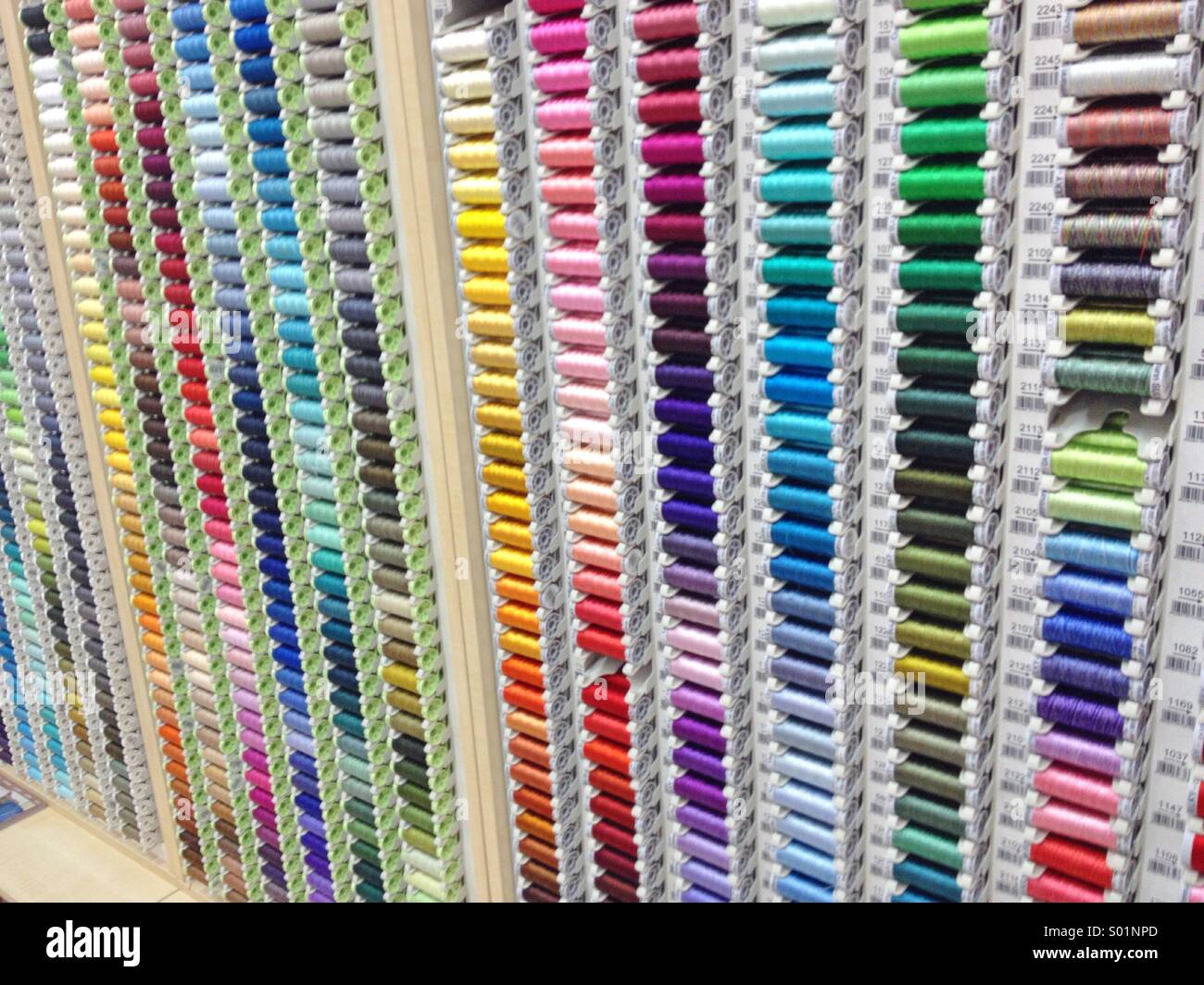 Craft threads hi-res stock photography and images - Alamy