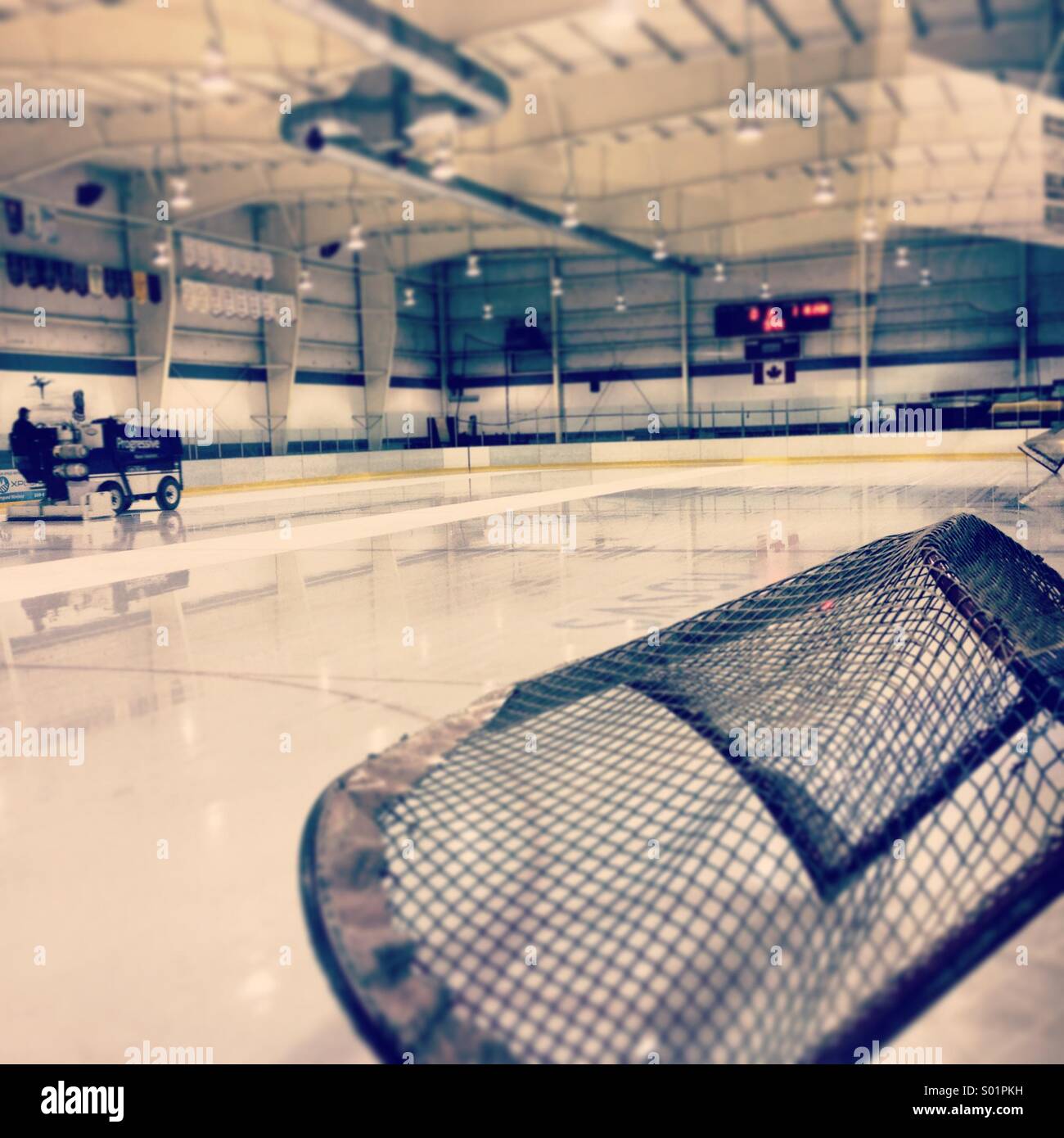 Ice clean at the hockey arena Stock Photo Alamy