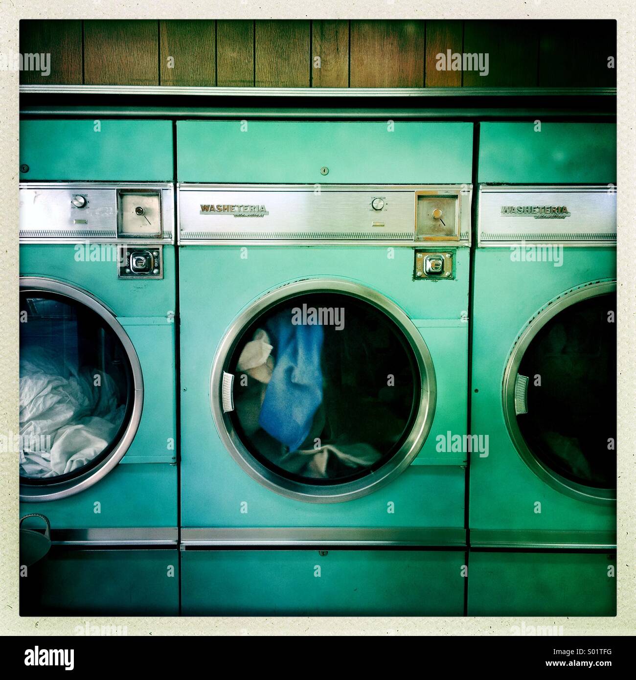 Vintage laundry hires stock photography and images Alamy