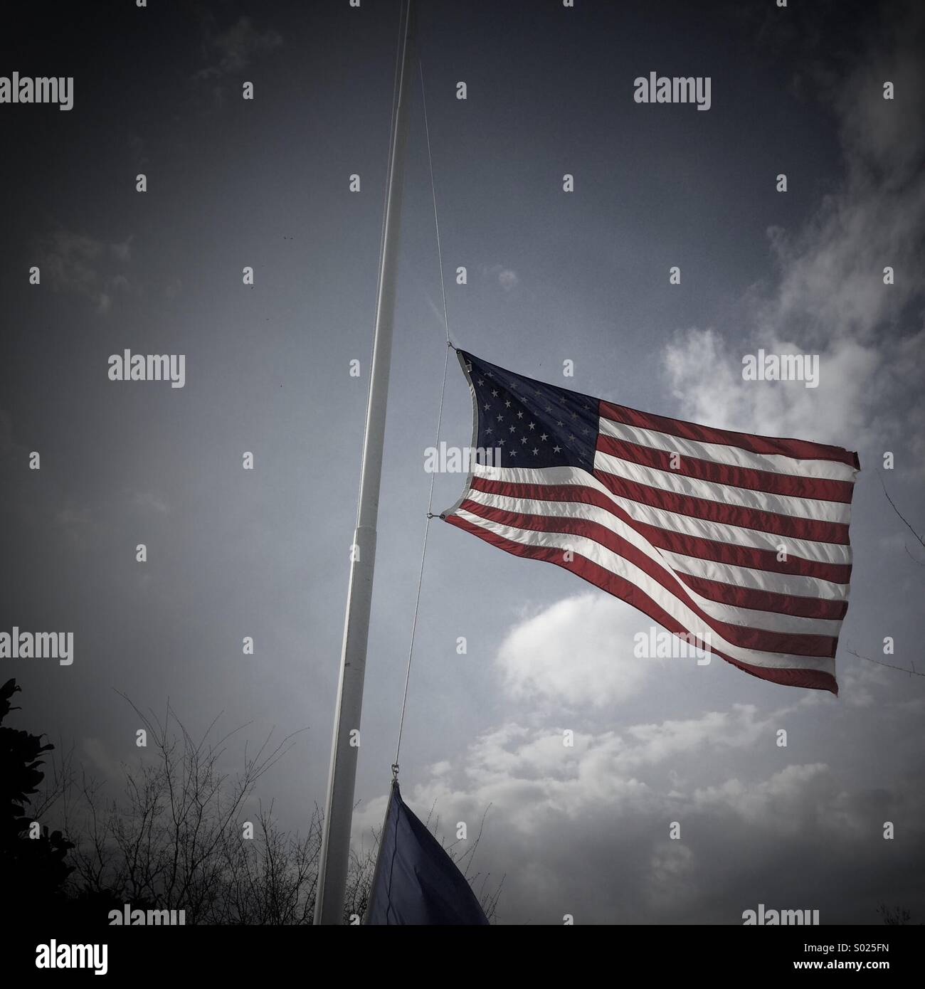 Top 30+ Stock Images pictures of american flag at half mast Superb Top 30+ Stock Images pictures of american flag at half mast Superb