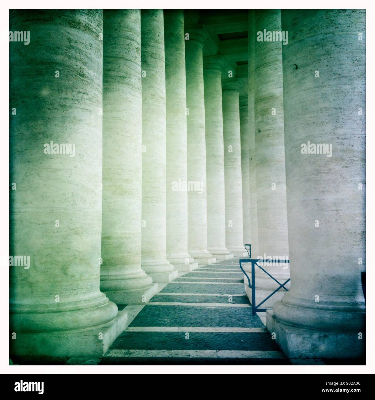 Marble columns hi-res stock photography and images - Alamy