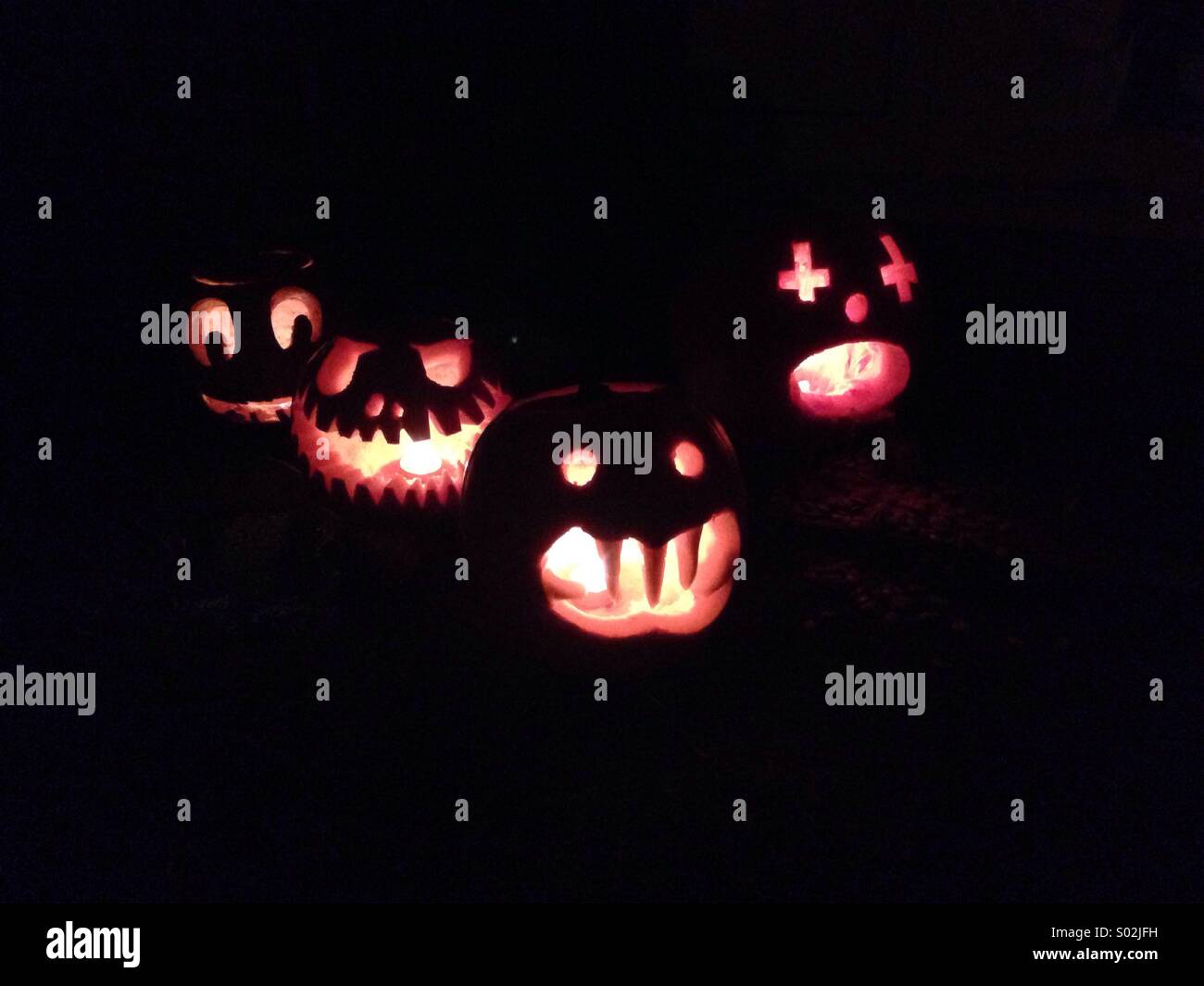 Pumpkin faces hires stock photography and images Alamy