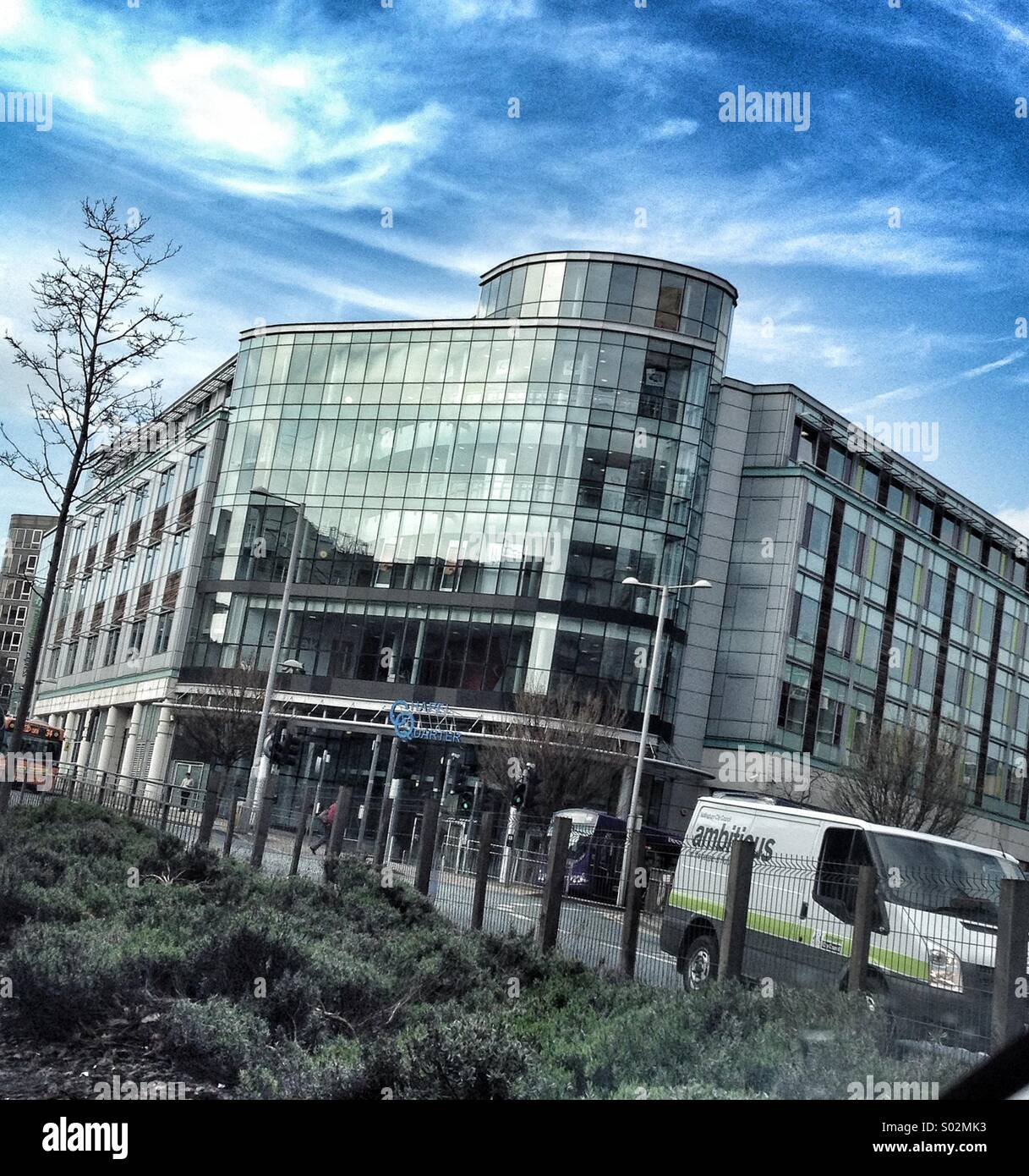 Mirror building reflection city hi-res stock photography and images - Alamy