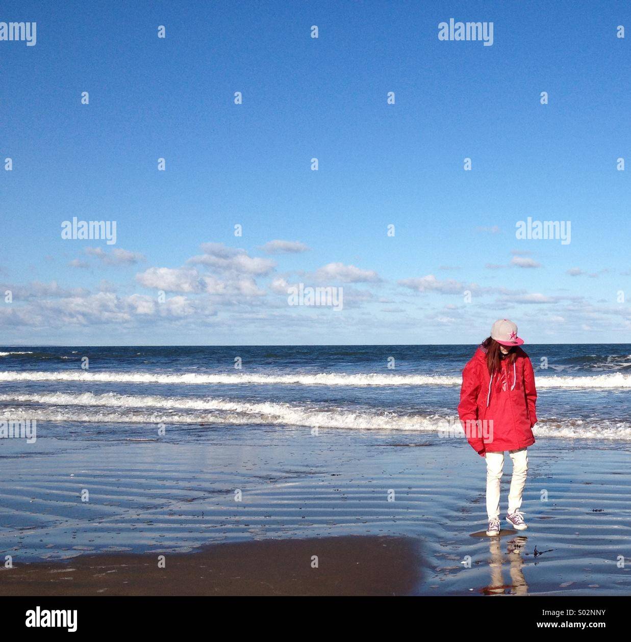 Early walk at seaside hi-res stock photography and images - Alamy