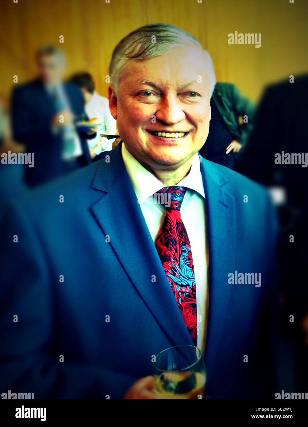 🔥 Anatoly Karpov, 12th world champion : Bossfight