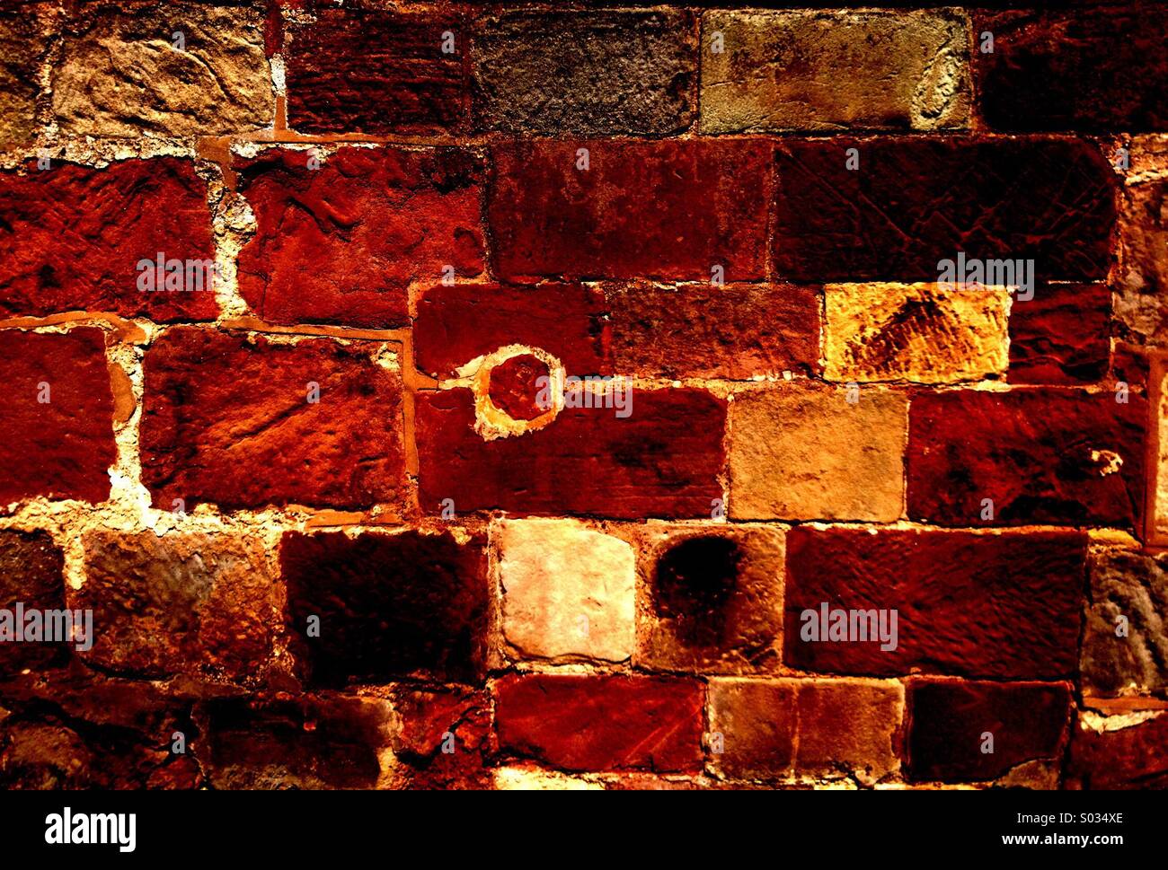 Stone wall crumbling hi-res stock photography and images - Alamy