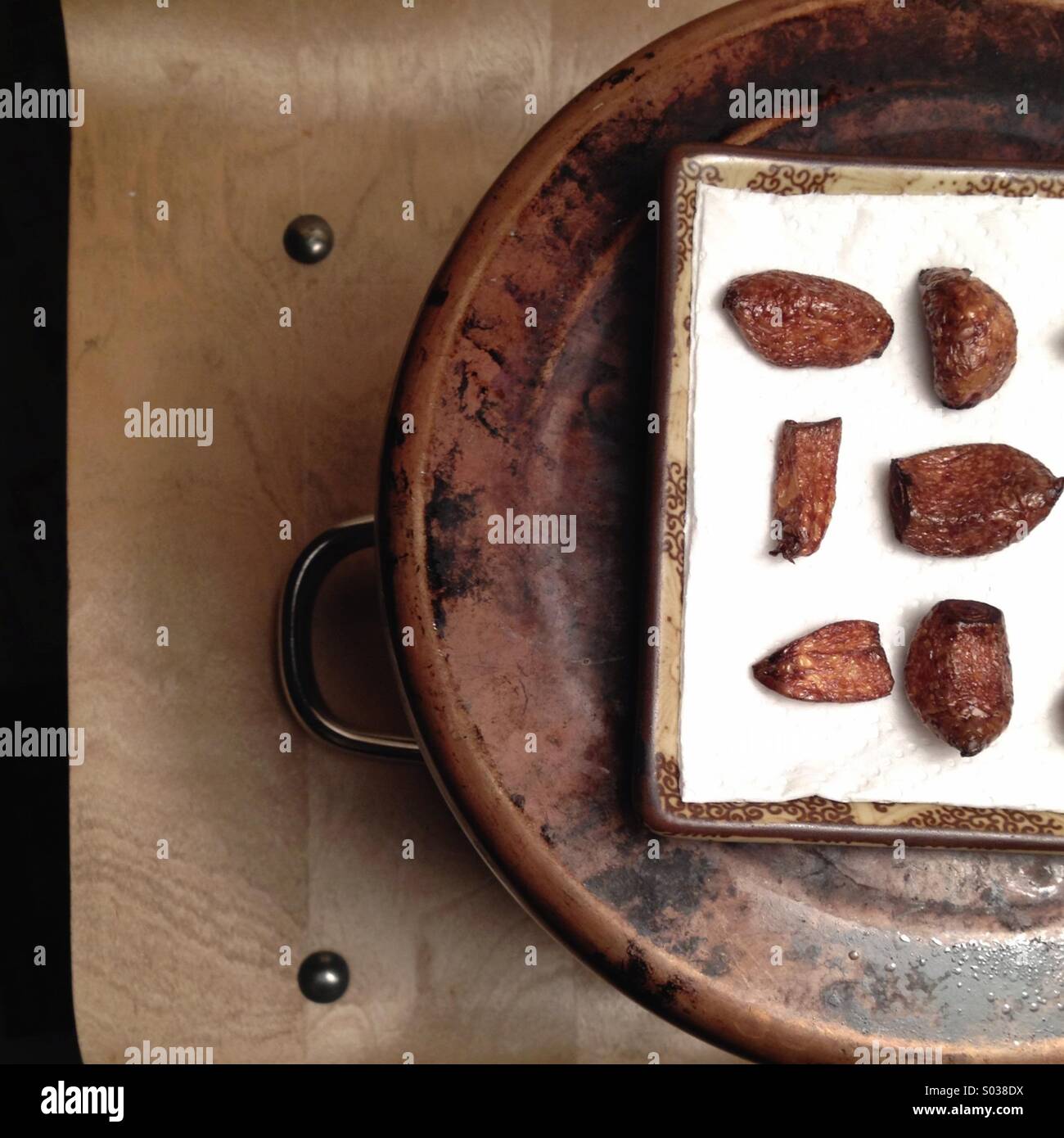 Cloves of deepfried garlic Stock Photo Alamy