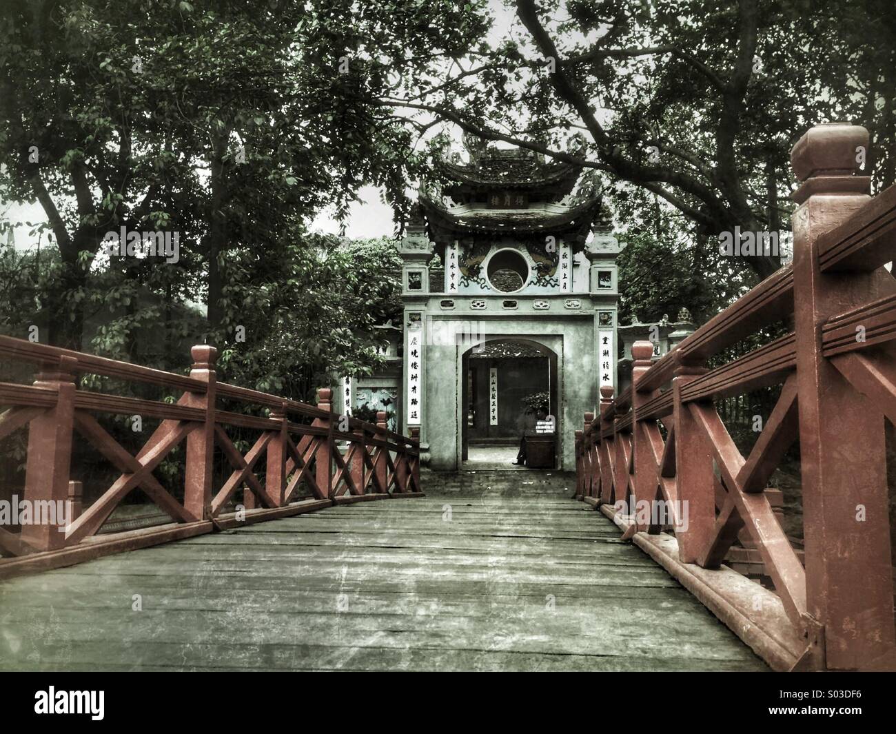 Den ngoc son hi-res stock photography and images - Alamy