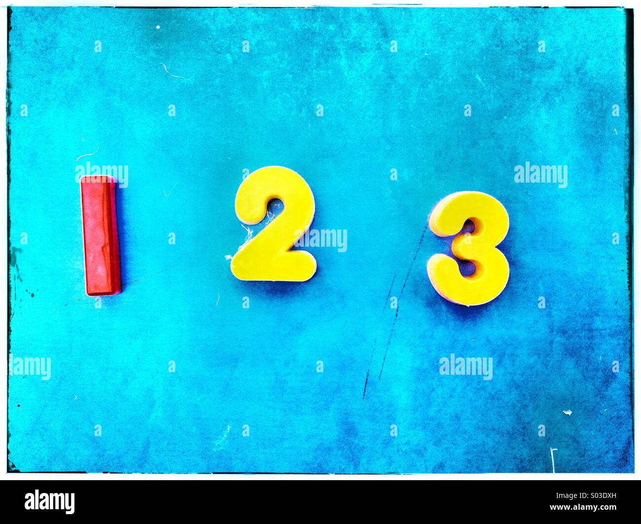1 2 3 written with magnetic letters Stock Photo - Alamy