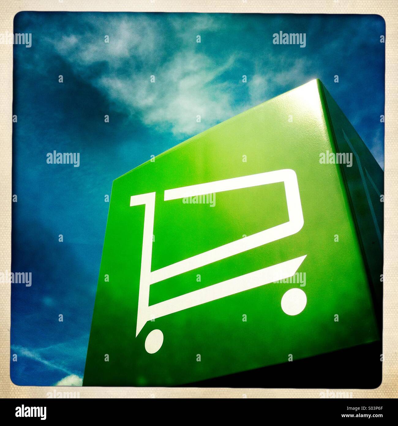 Shopping trolley sign Stock Photo Alamy