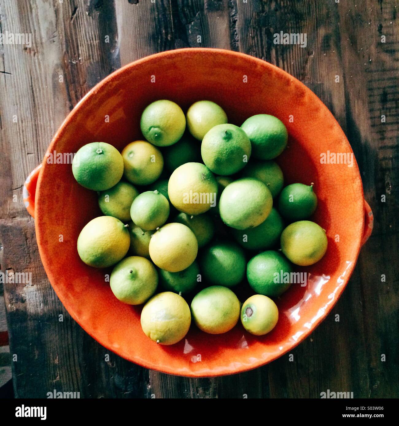 Citrus bowl hi-res stock photography and images - Alamy