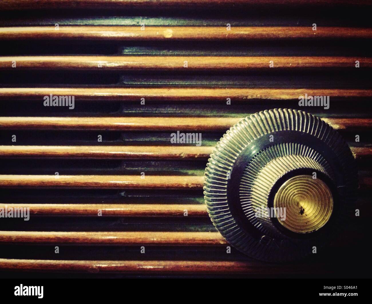 Stereo dial hires stock photography and images Alamy