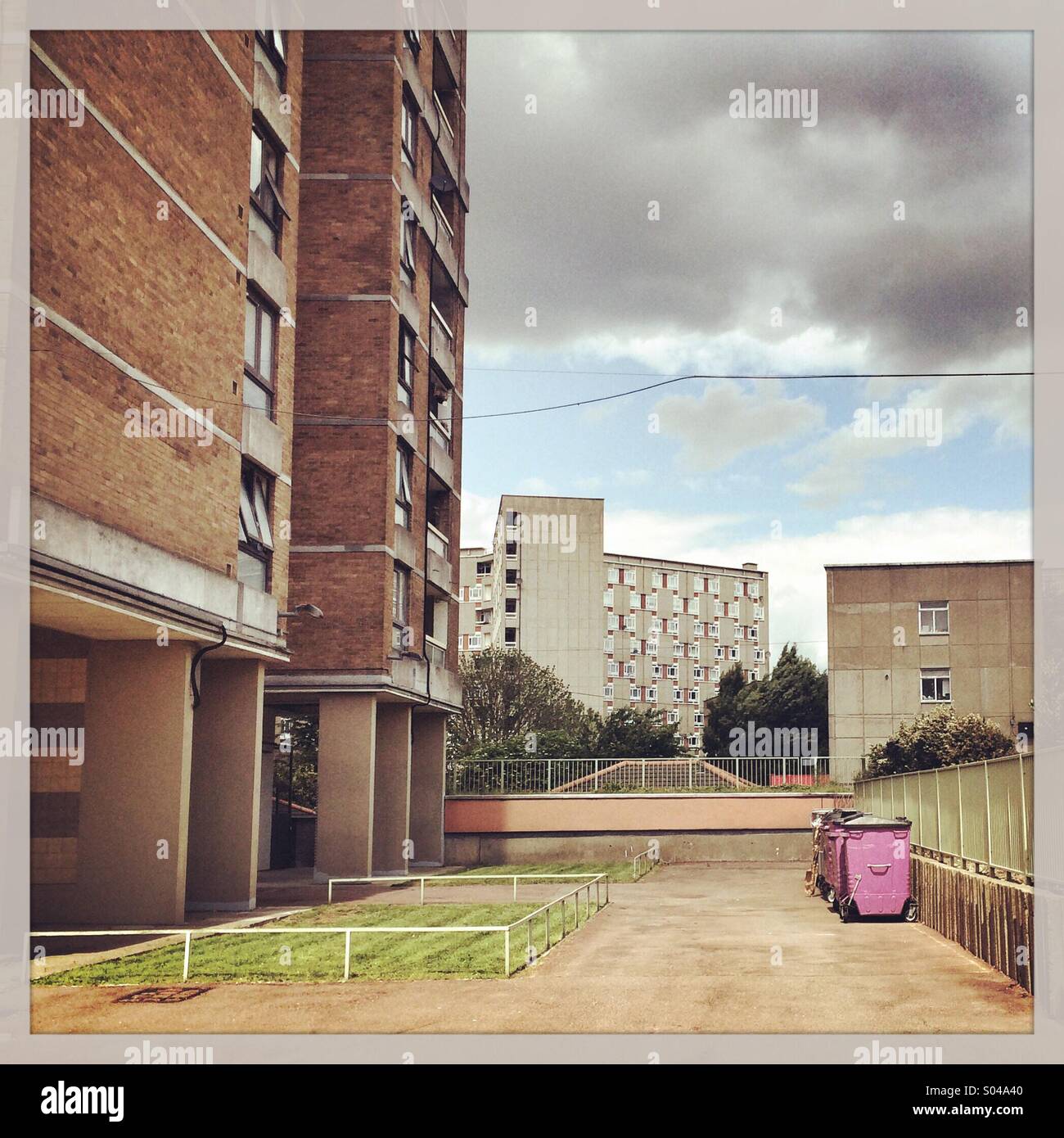 Housing Estate London High Resolution Stock Photography and Images Alamy