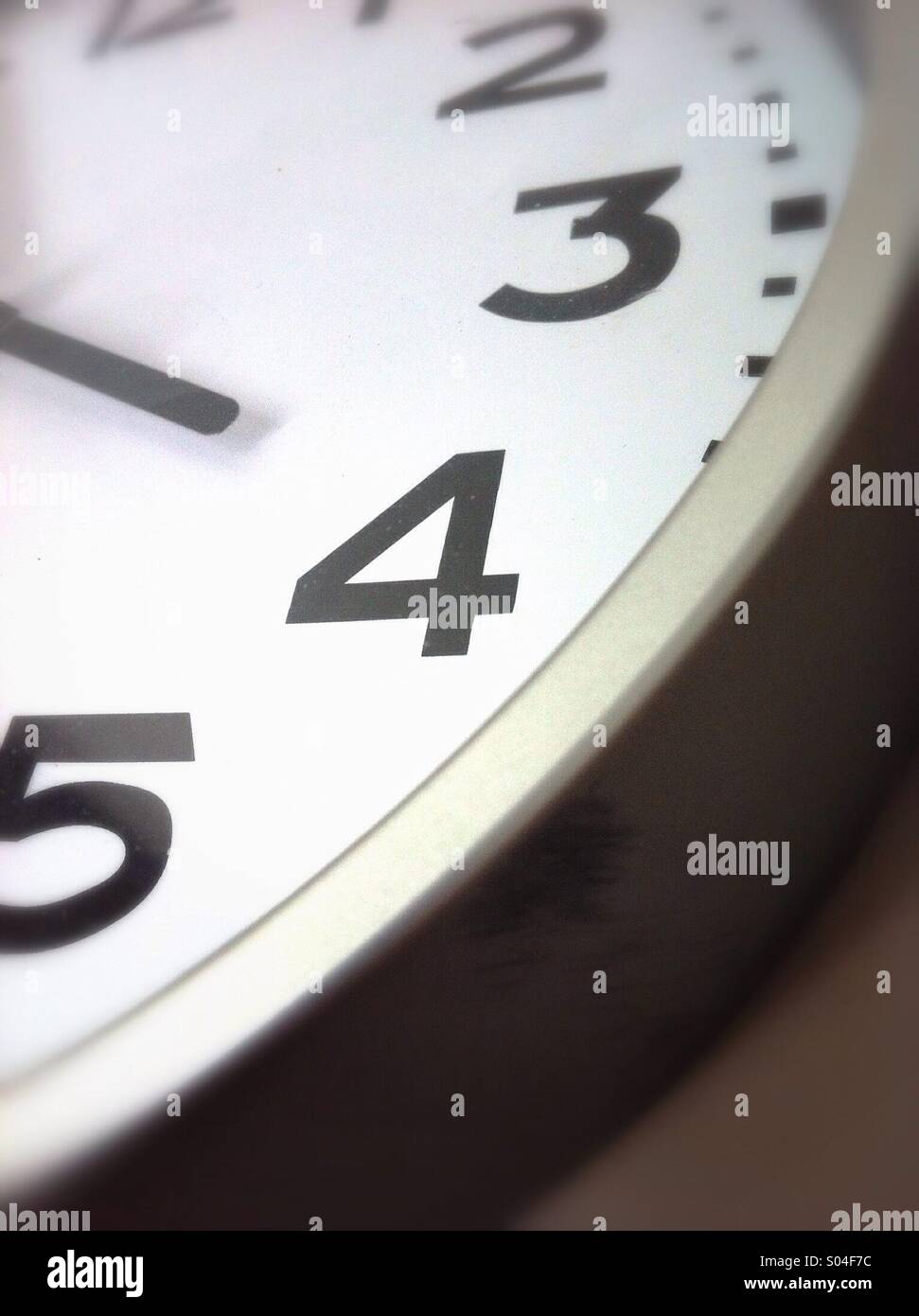 Number 4 on clock face Stock Photo Alamy