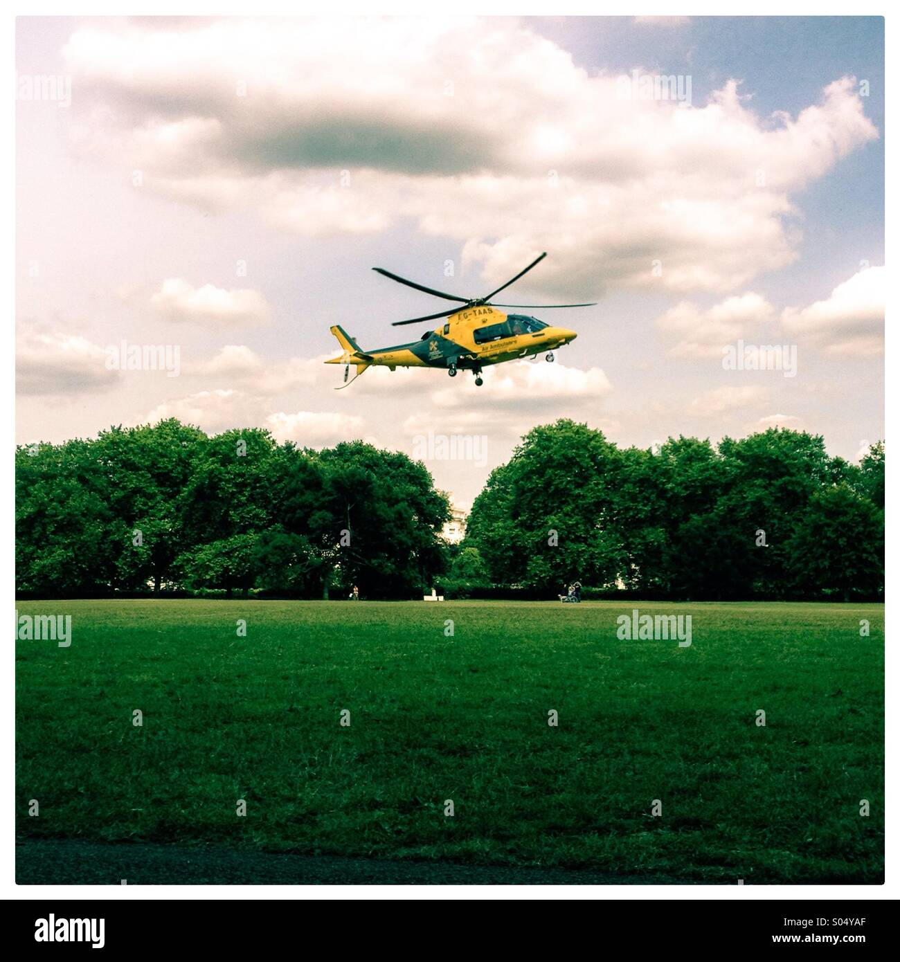 Yellow london helicopter hi-res stock photography and images - Alamy