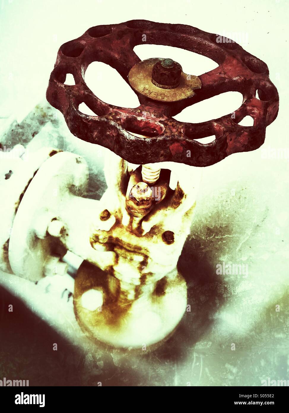 Rusting wheel hi-res stock photography and images - Alamy