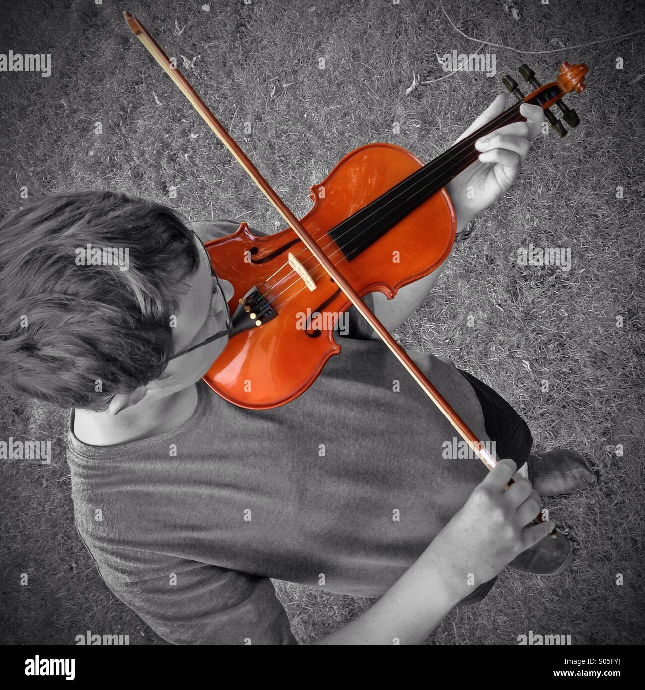 Boy Playing Violin Stock Photos & Boy Playing Violin Stock Images - Alamy