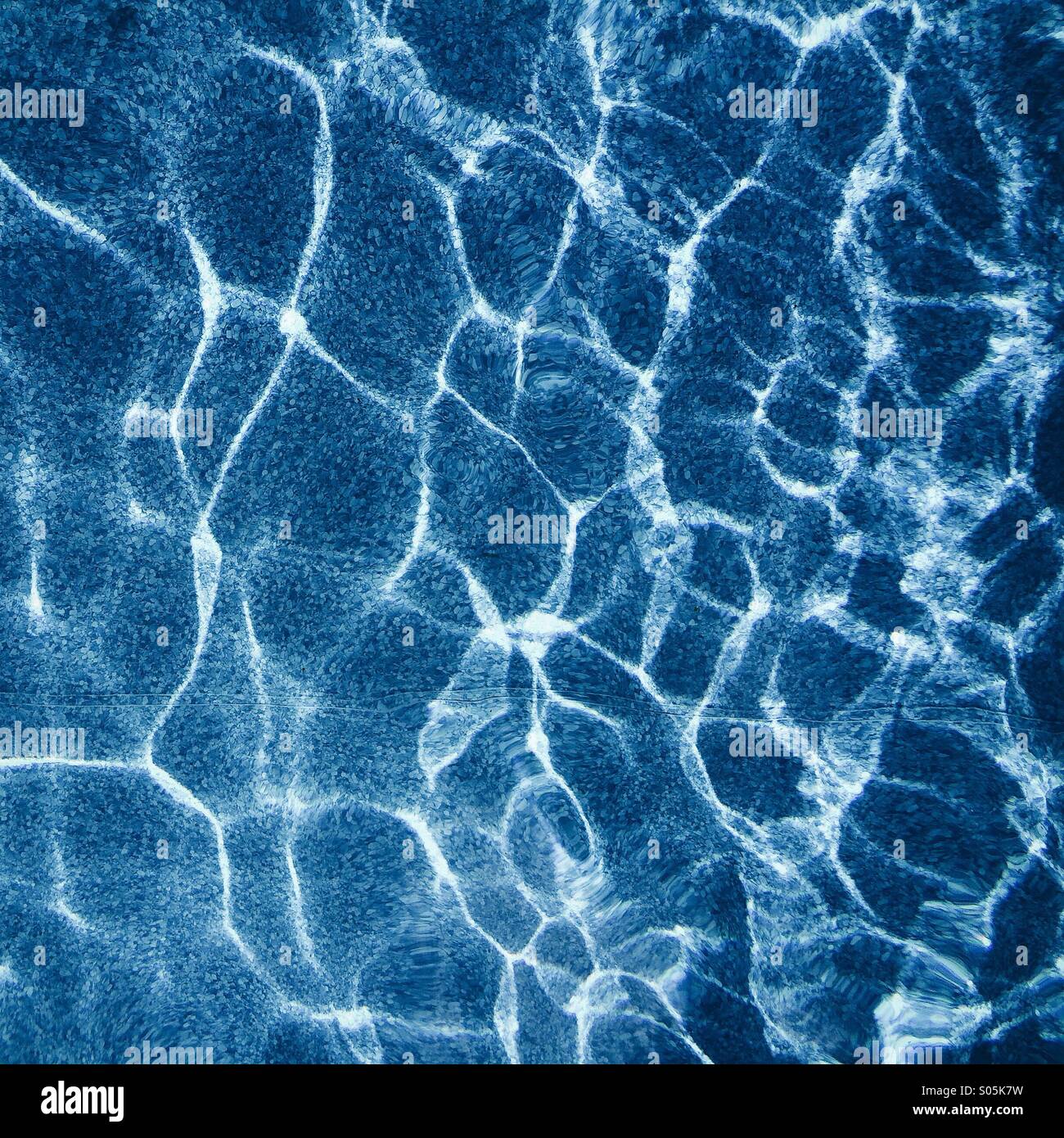 Light refraction water hires stock photography and images Alamy