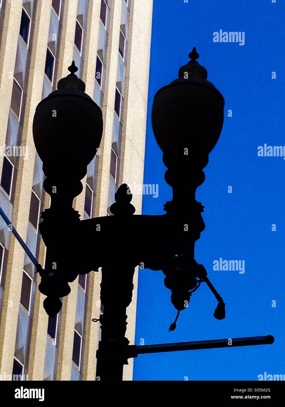 Street lamp silhouette hi-res stock photography and images - Alamy
