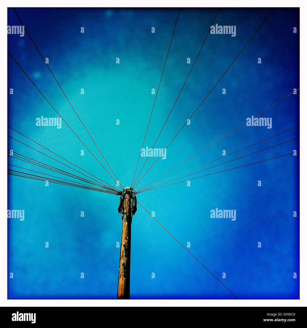 Telegraph pole wires hires stock photography and images Alamy