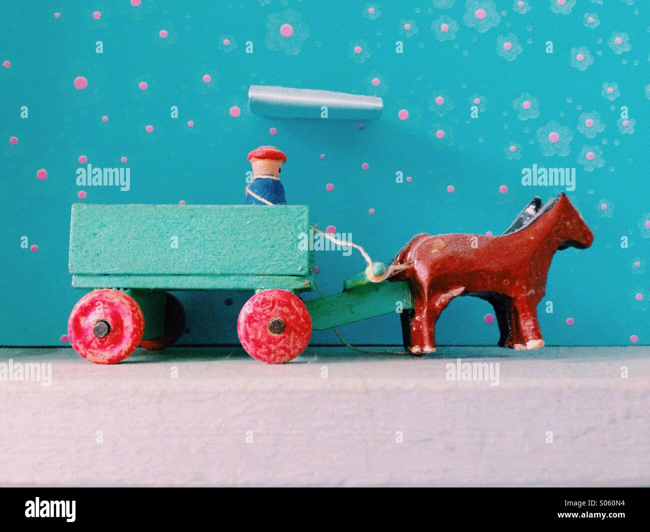 Wooden horse drawn cart hires stock photography and images Alamy