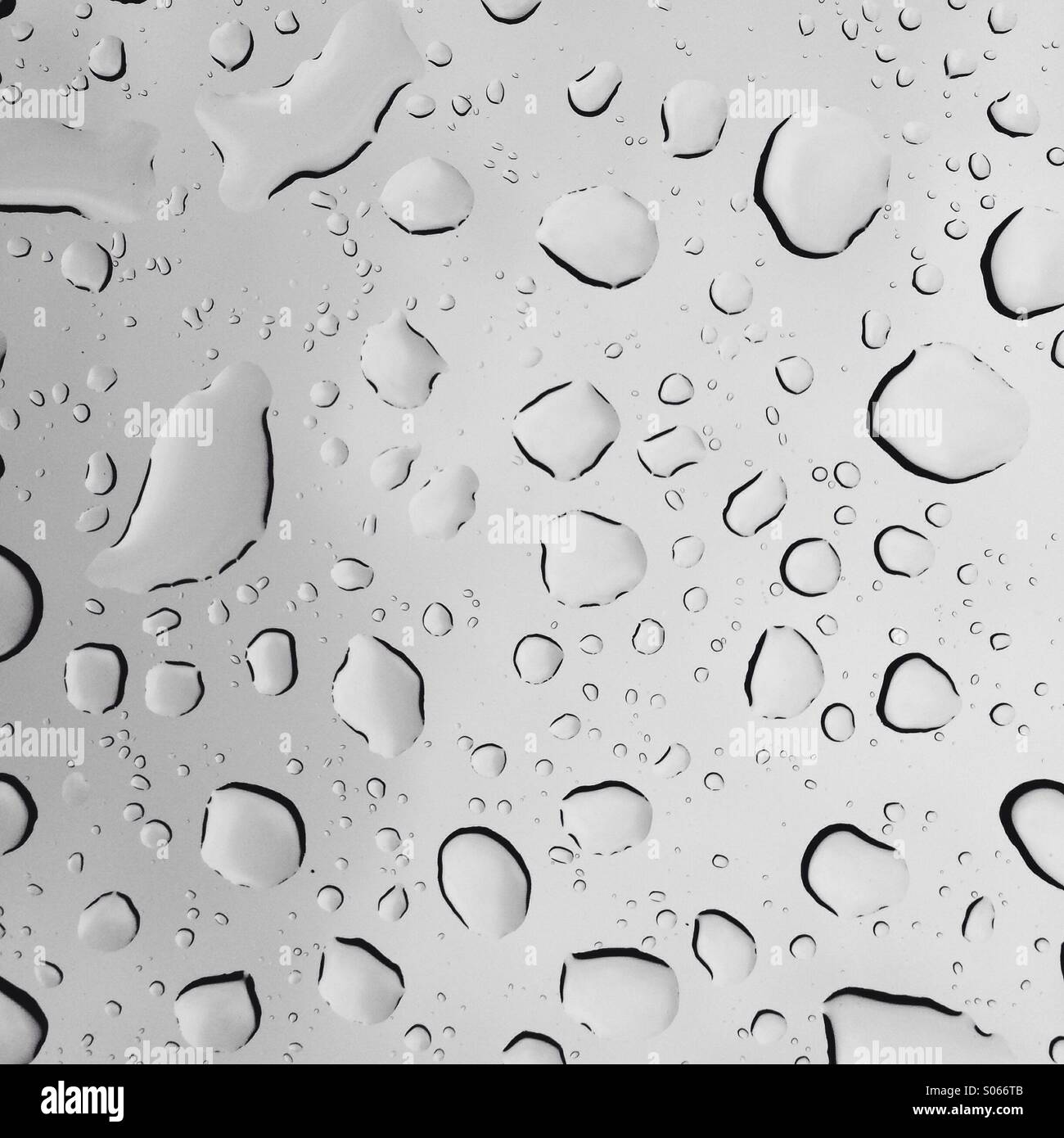 Water droplets glass hires stock photography and images Alamy