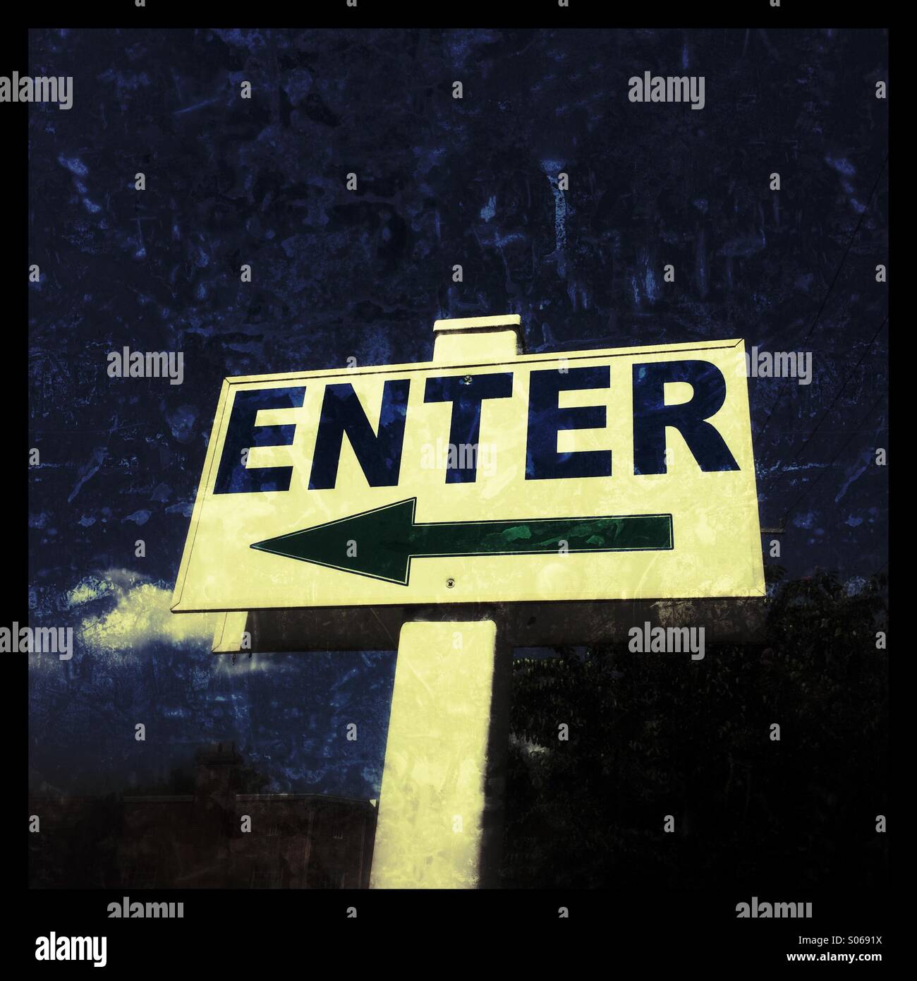 Enter Sign With Arrow