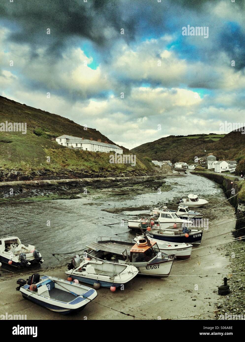 Stormy skies over Boscastle harbour, Cornwall Stock Photo