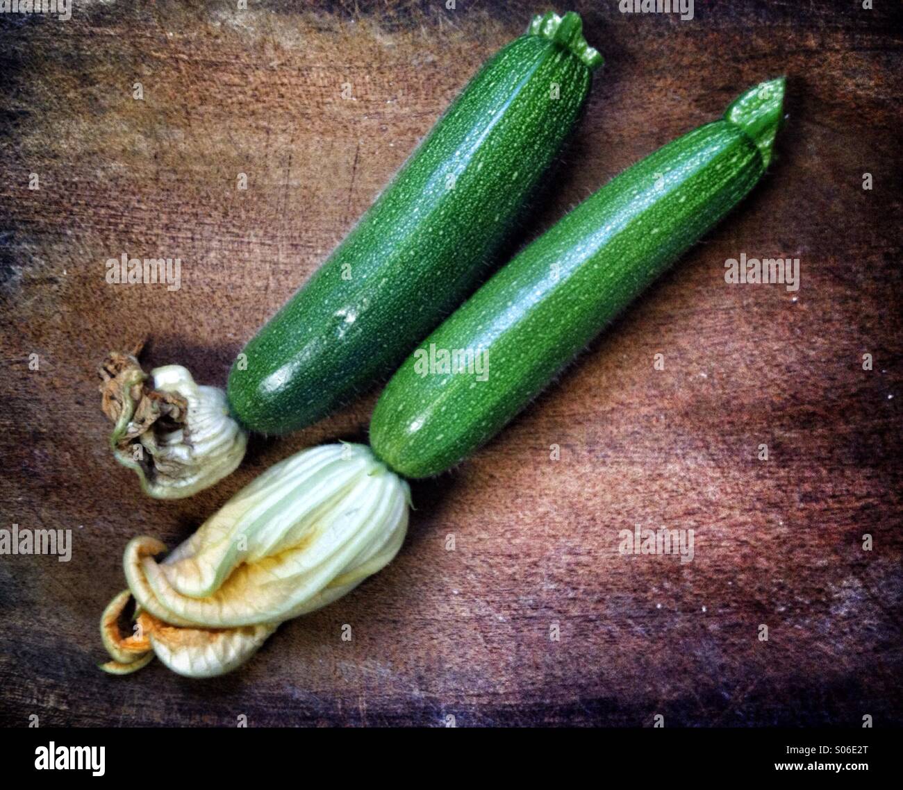 Courgettes hires stock photography and images Alamy