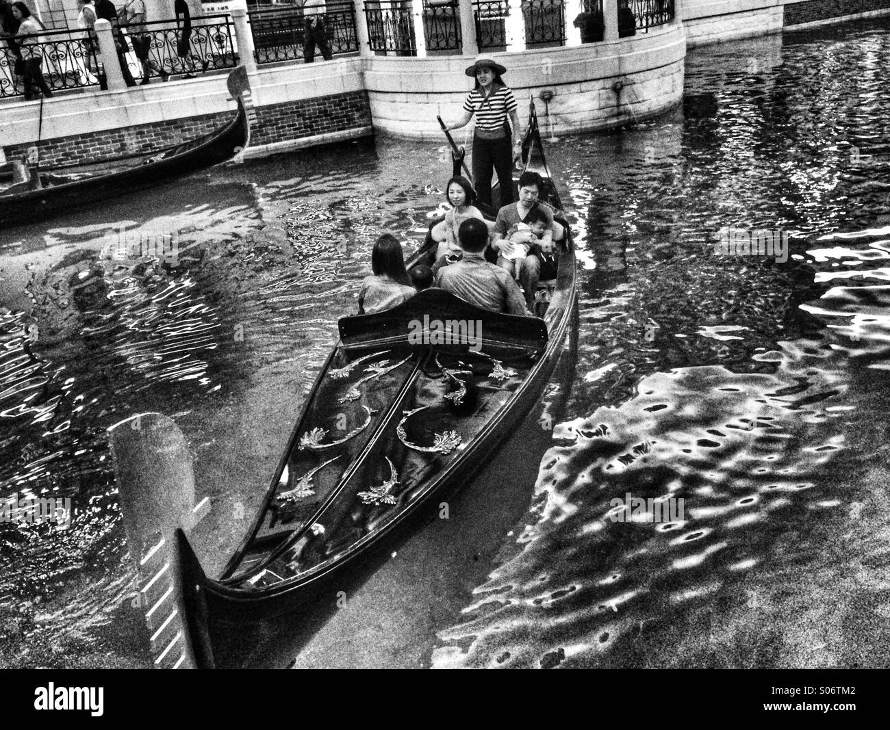 Gondola driver hi-res stock photography and images - Alamy