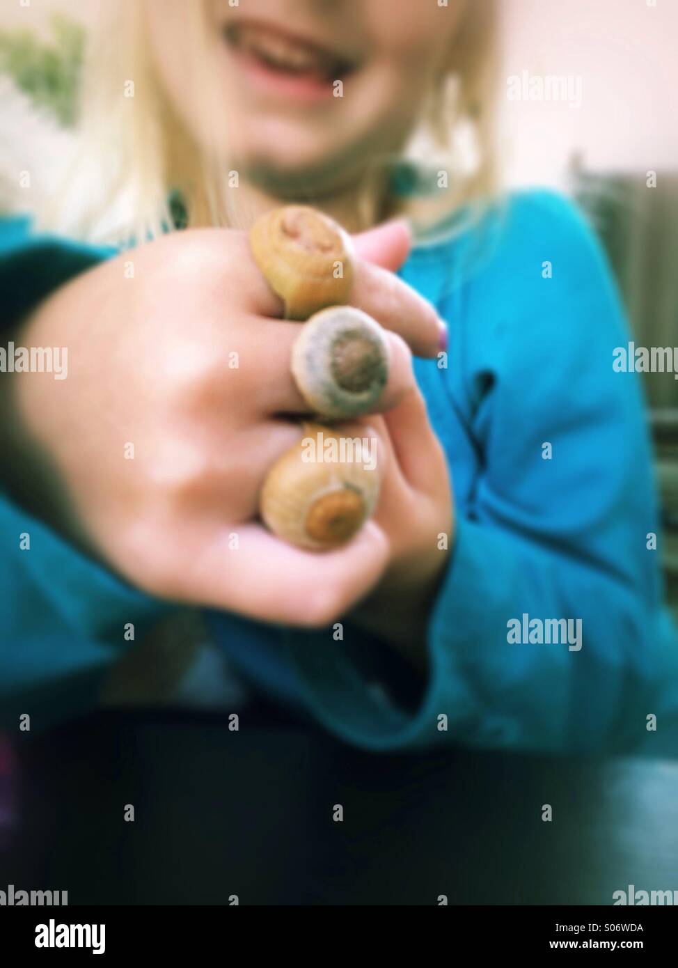 Wearing circles hires stock photography and images Alamy