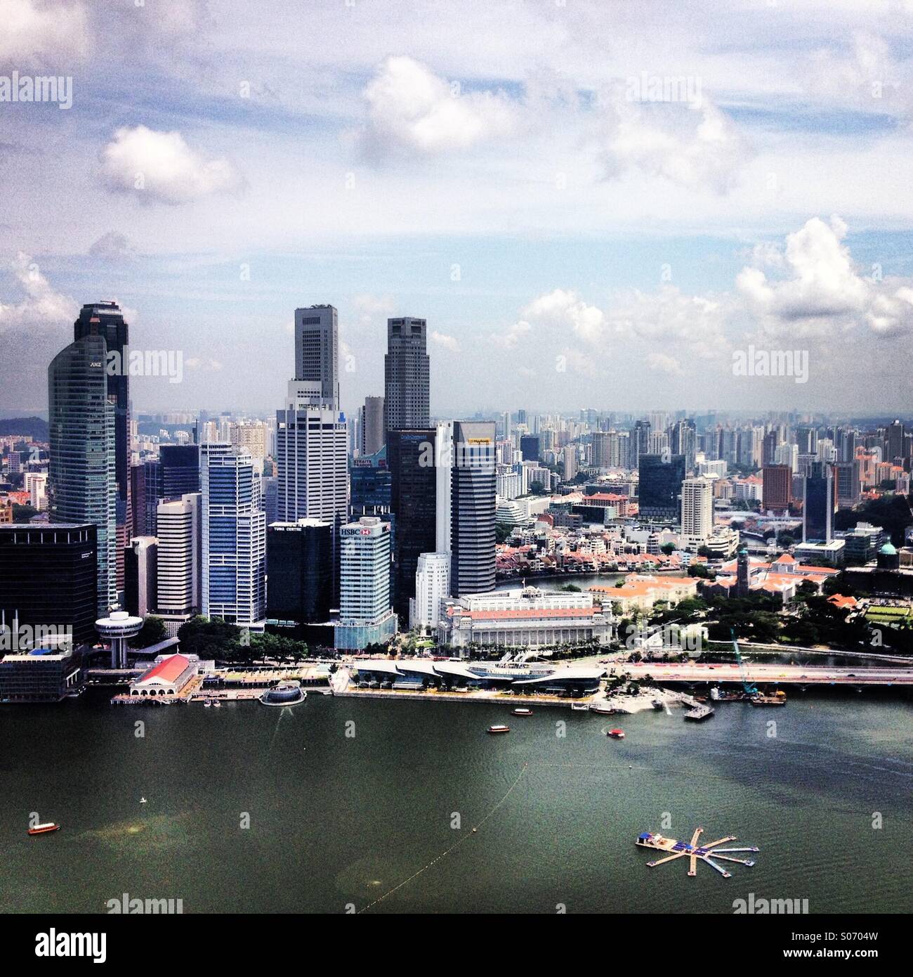 Singapore skyline clouds hi-res stock photography and images - Alamy