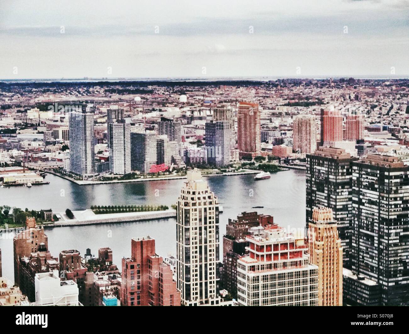 East river, Roosevelt island and Long Island City new developments buildings in Queens, view from a skyscraper in midtown Manhattan Stock Photo