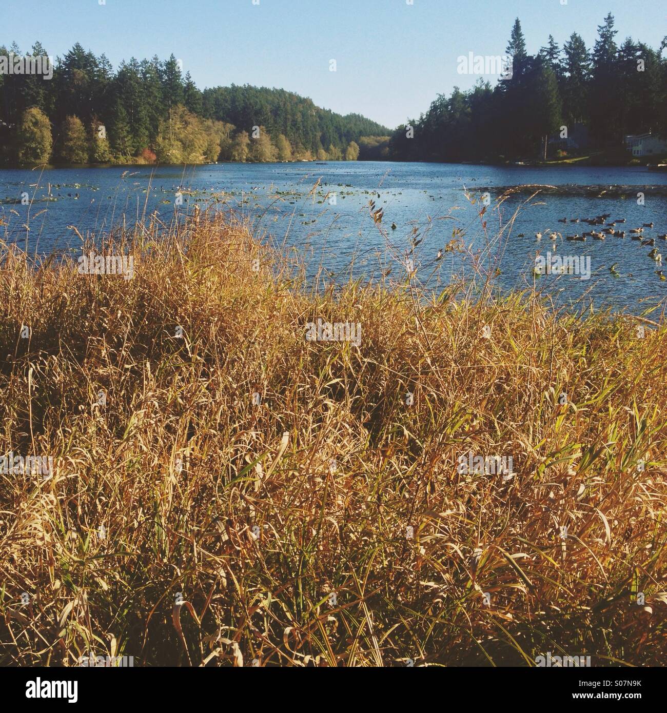 Magic lake hires stock photography and images Alamy