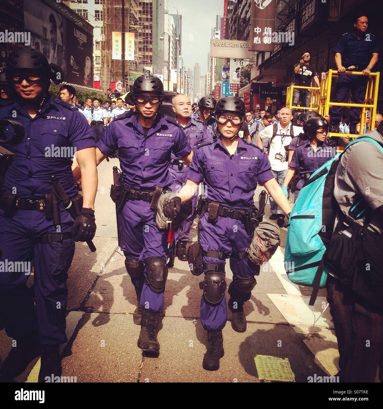 Hong Kong police clearing Nathan Road. Hong Kong. Stock Photo