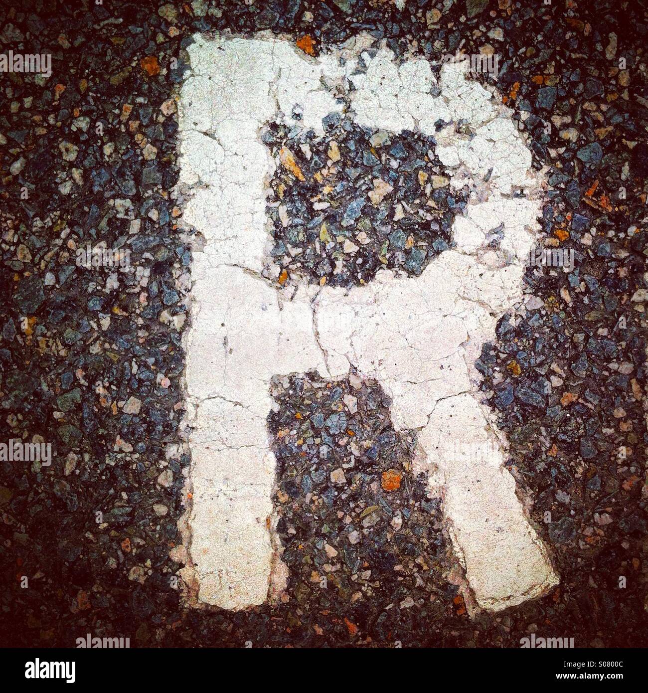 White painted letters hi-res stock photography and images - Alamy