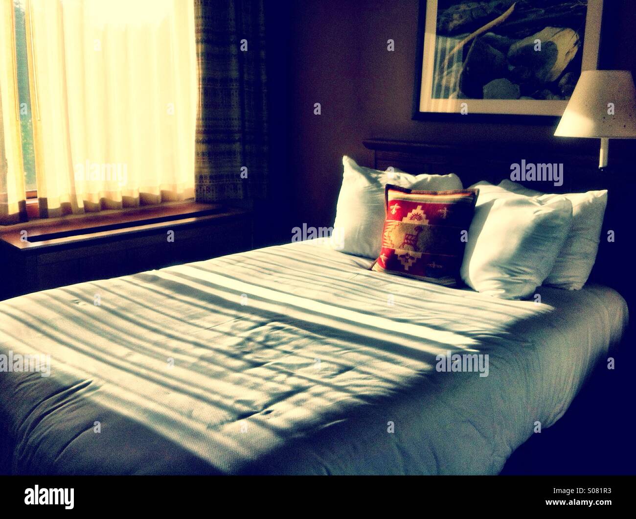 Big bed grey decorative pillows hi-res stock photography and images - Alamy
