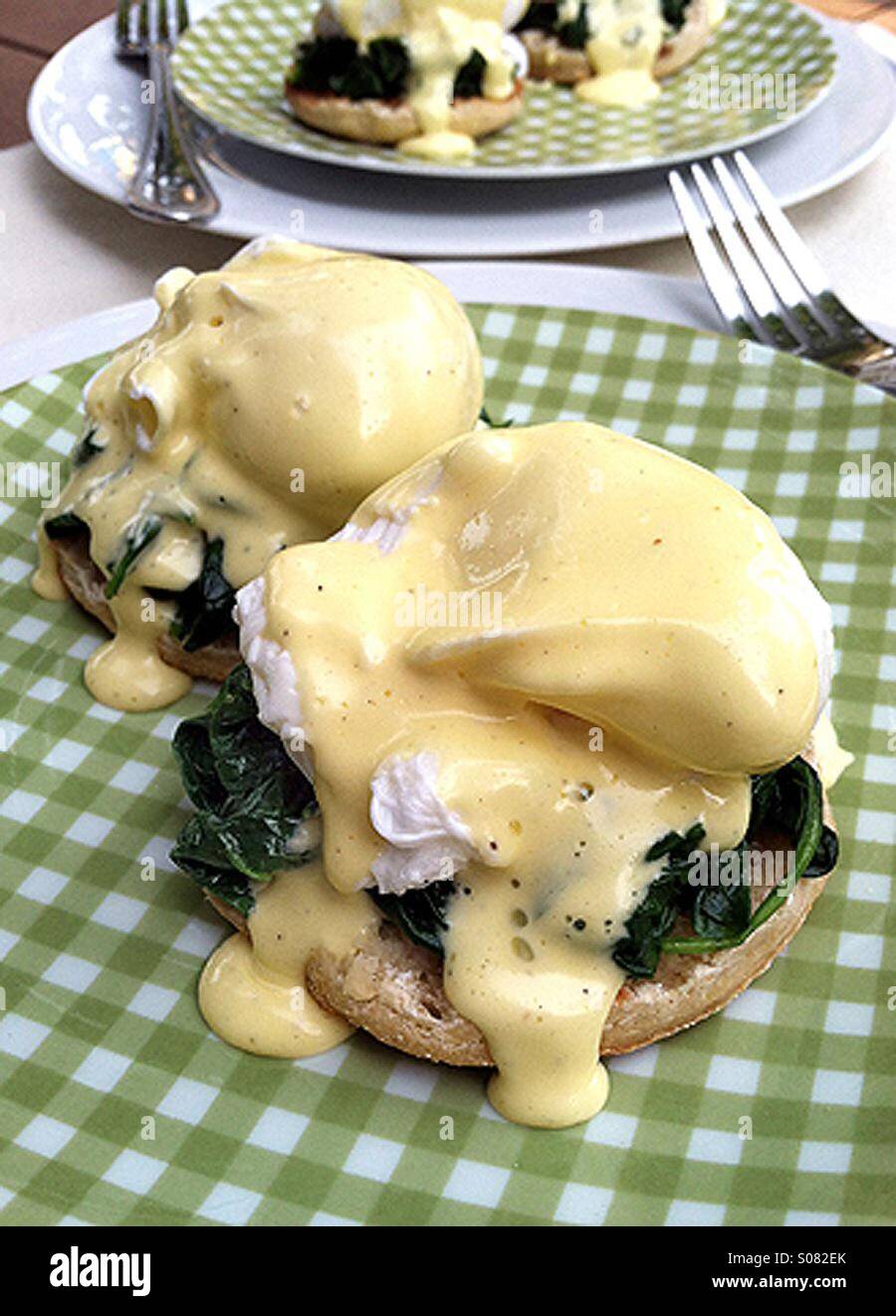 Eggs Florentine with Homemade Hollandaise Sauce Stock Photo Alamy