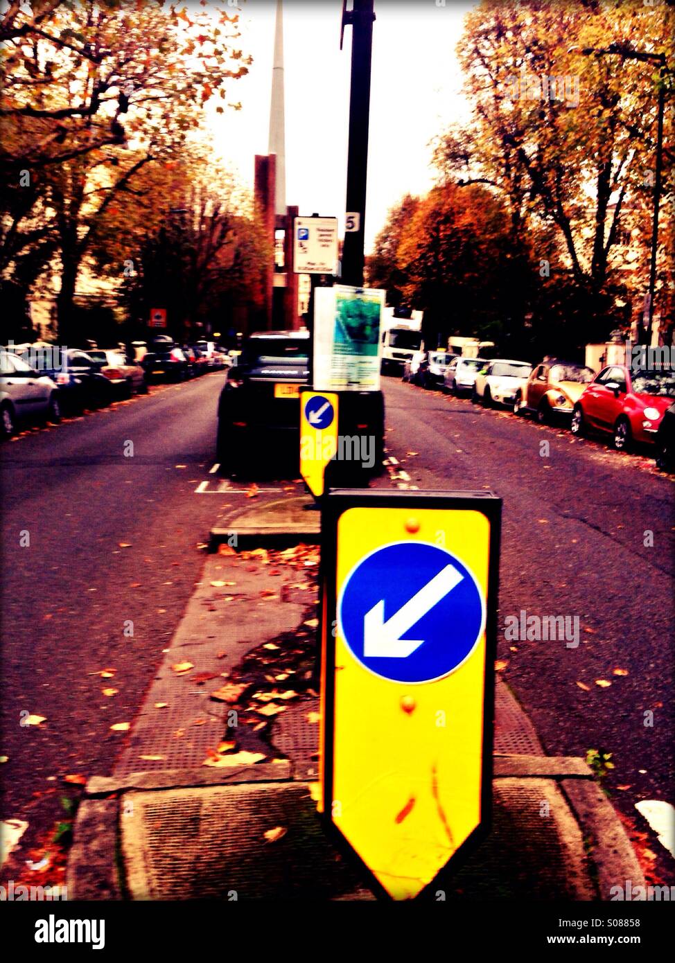 Road signs in west london hi-res stock photography and images - Alamy