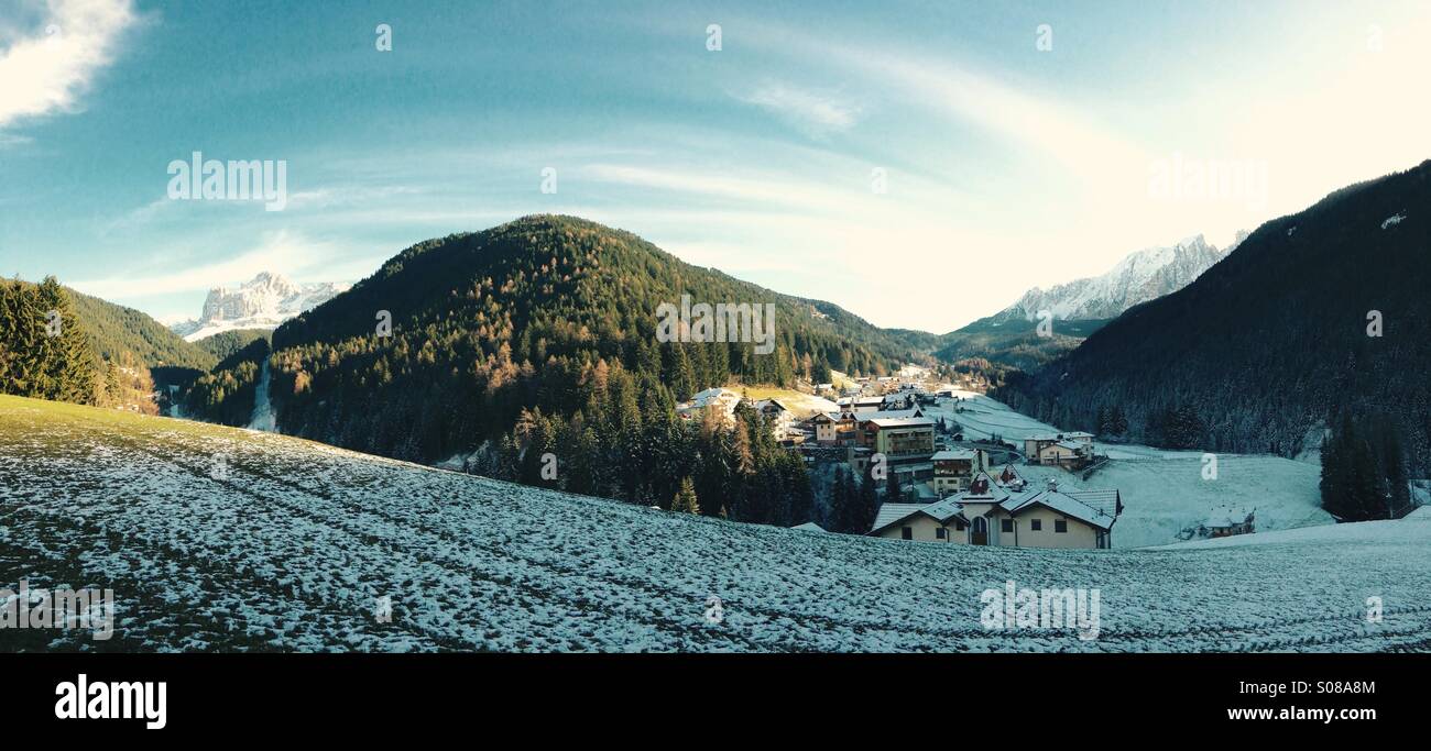 Panoramic view of Welschnofen/ Nova Levante between Catinaccio and Latemar - Dolomites mountains, Südtirol/Trentino Alto Adige, Italy Stock Photo