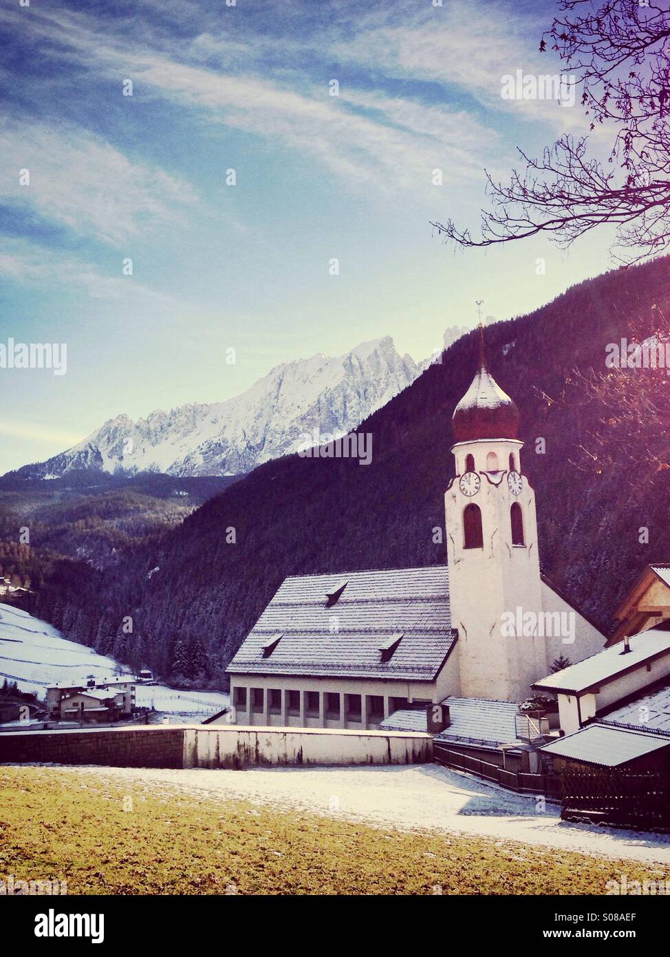 Church from Welschnofen/ Nova Levante, Südtirol / Trentino Alto Adige, Italy Stock Photo