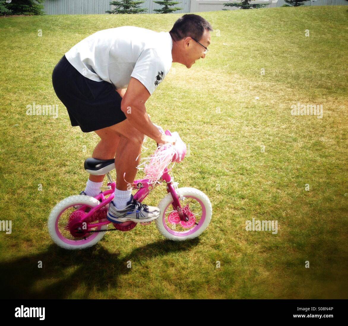 girls bike with streamers