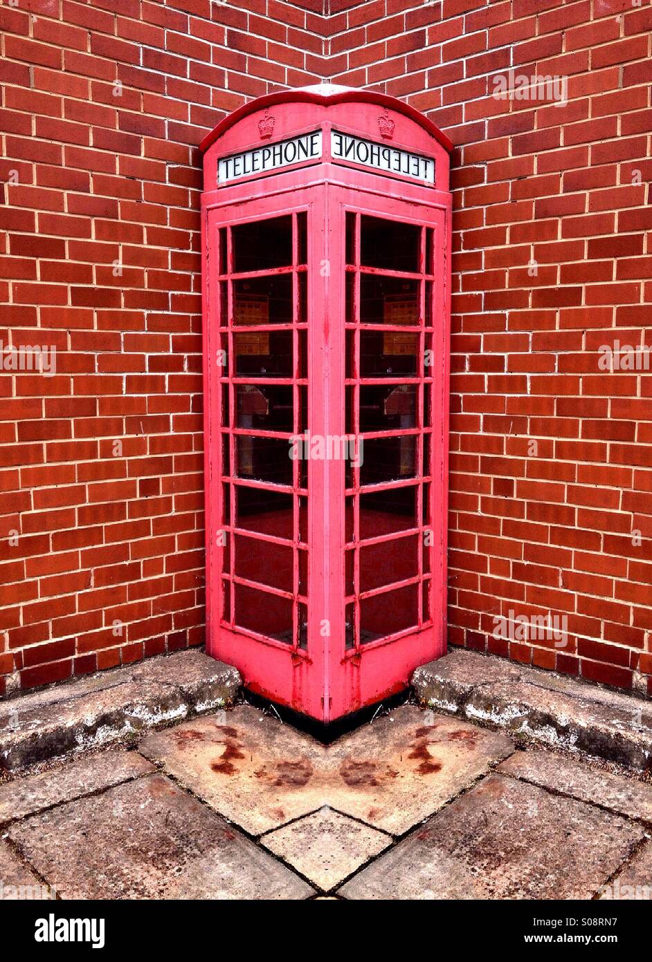 Symmetrical photo of a phone box Stock Photo - Alamy